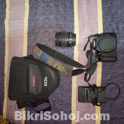 Canon EOS 1200D